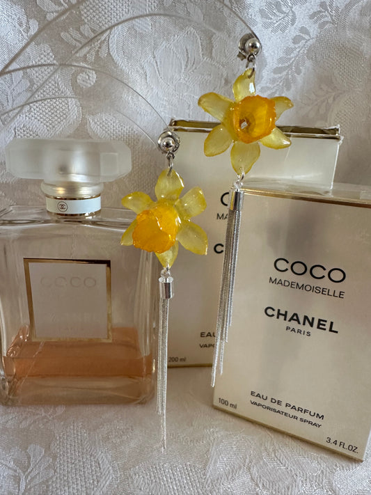Daffodil earrings