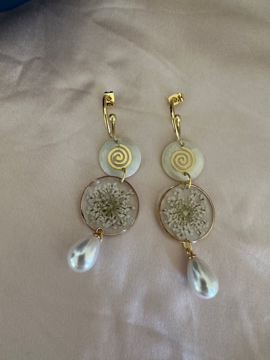 Shell and floral earrings