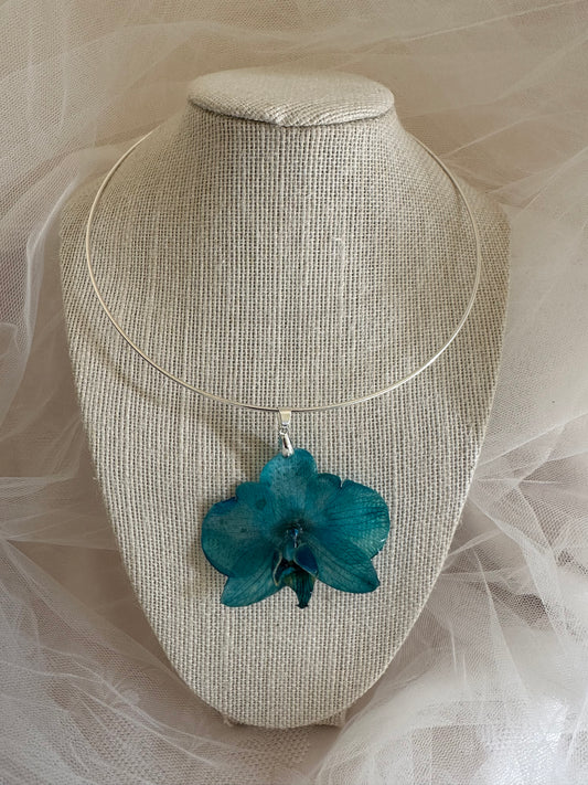 Blue pansy on silver choker